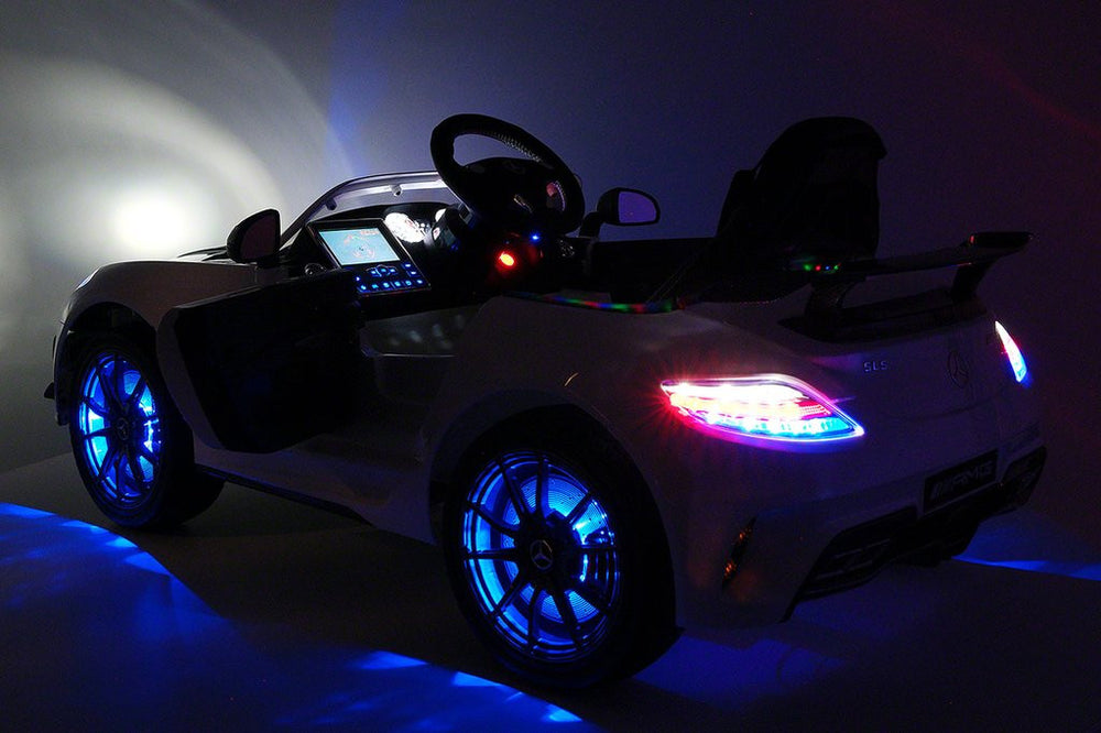 2021 MERCEDES SLS AMG 12V RIDE-ON CAR WITH PARENTAL REMOTE WHITE